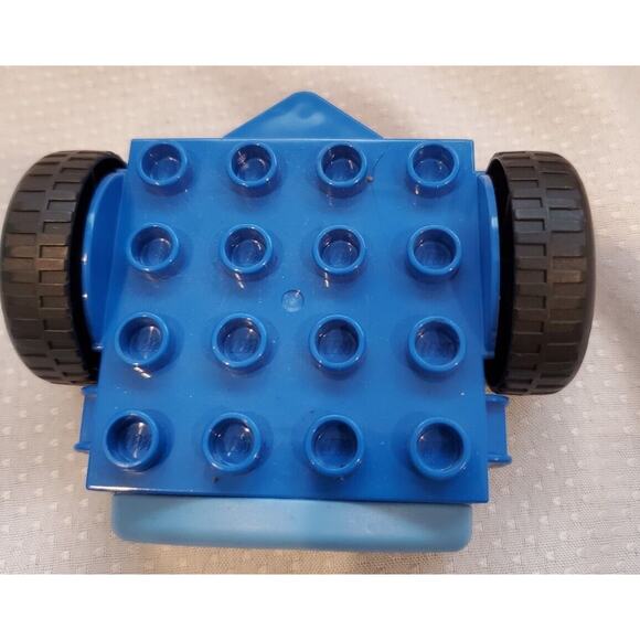 Blue Lego Duplo Replacement Truck Parts Set of 4 - Picture 8 of 12